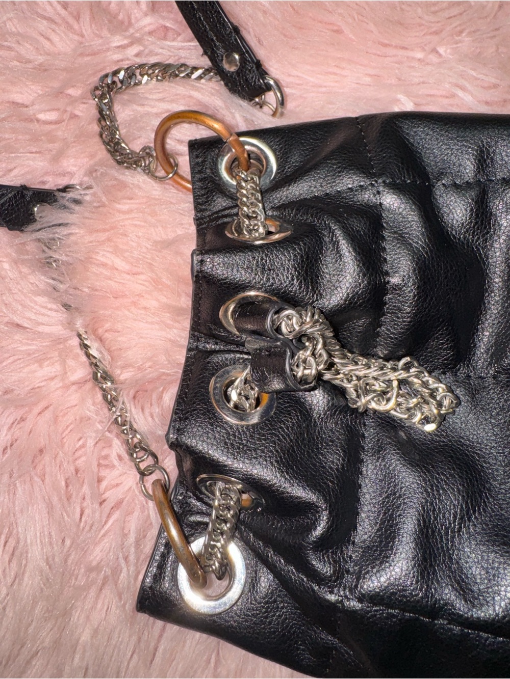 Zara Black Quilted Drawstring Women’s Bucket Bag with Chain Accent - Picture 6 of 10